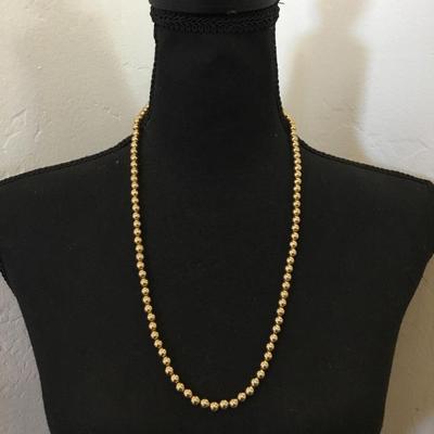 Vintage gold tone Metal bead necklace