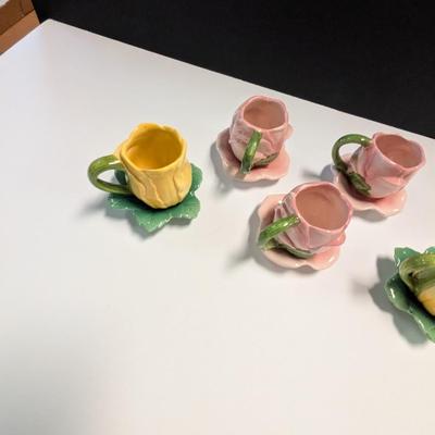 Sale Photo Thumbnail #1253: Vintage Russ Berrie & Co. Cups & Saucers #2