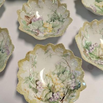 Sale Photo Thumbnail #1279: E. F. Wickham M. Z. Austria Porcelain China