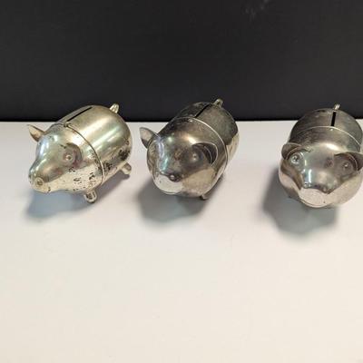Sale Photo Thumbnail #13: Napier & Raimond 3 Little Pig Plated Piggy Banks