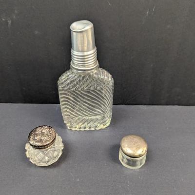 Sale Photo Thumbnail #1345: 1 bottle does have a chip