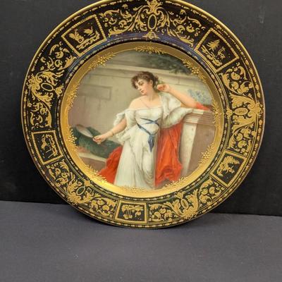 Sale Photo Thumbnail #1368: Vintage plate