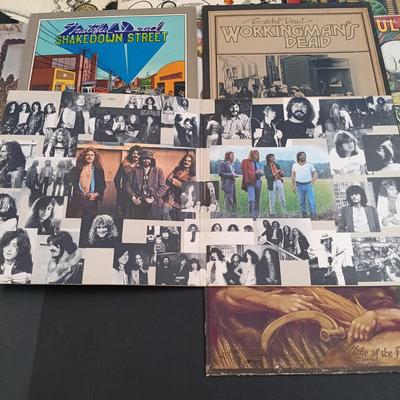 LOT 213: Classic Rock - Grateful Dead and Led Zeppelin Albums