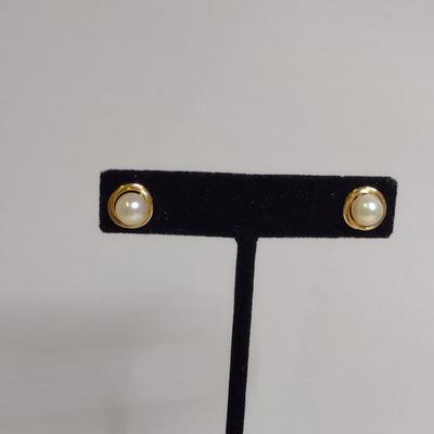 14 Karat Yellow Gold and Pearl Post Earrings- Approx Total Weight 2.4 Grams (#71)