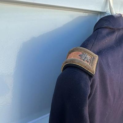 US ARMY ARTILLERY OFFICERS DRESS UNIFORM