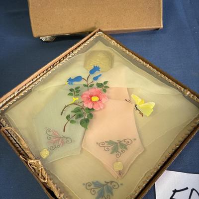 Vintage Handkerchief Set