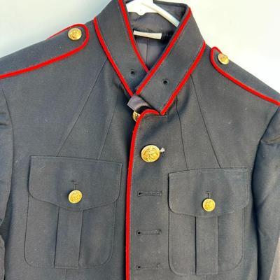 MARINE CORPS DRESS BLUE TUNIC
