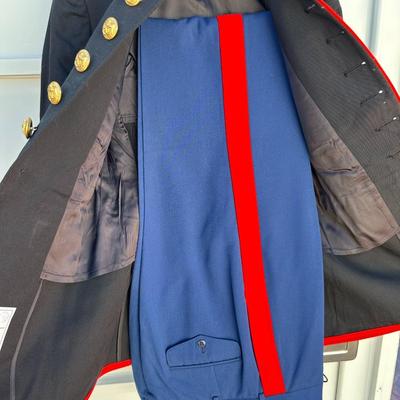 MARINE CORPS DRESS BLUE TUNIC