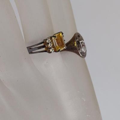 Pair of Sterling Silver Rings- Size 6 and 7- Approx Total Weight 7.7 Grams (#75)