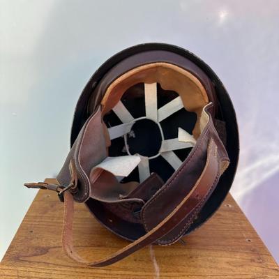 VINTAGE WWII BRITISH MKI DISPATCH RIDERS HELMET