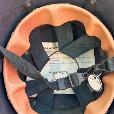 VINTAGE NORWEGIAN ARMY HELMET
