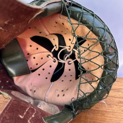 VINTAGE EAST GERMAN PARATROOPER HELMET