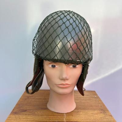 VINTAGE EAST GERMAN PARATROOPER HELMET