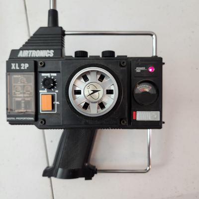 2 Vintage R/C Cars BoLink , RC10 Team Accociated with Extras