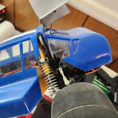 2 Vintage R/C Cars BoLink , RC10 Team Accociated with Extras