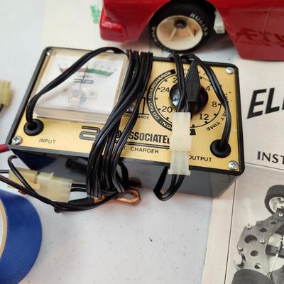 2 Vintage R/C Cars BoLink , RC10 Team Accociated with Extras