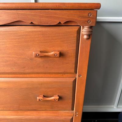 VINTAGE 4 DRAWER DRESSER ON CASTERS