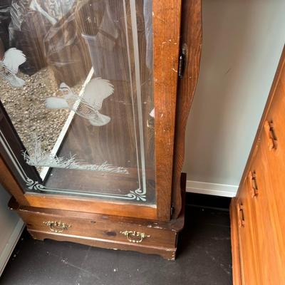 WOODEN GUN CABINET WITH BOTTOM DRAWER