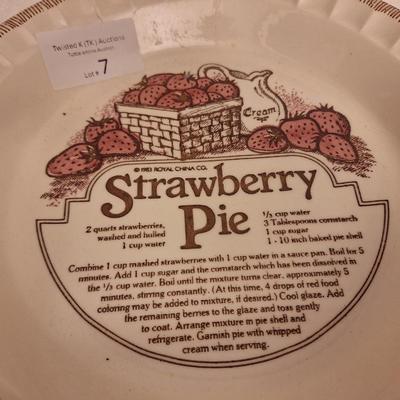 vintage strawberry pie plate with recipe