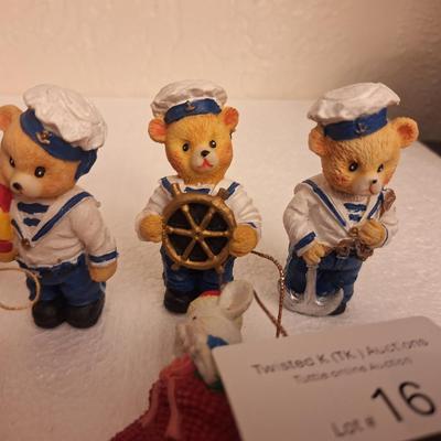 mini ornaments mostly bears