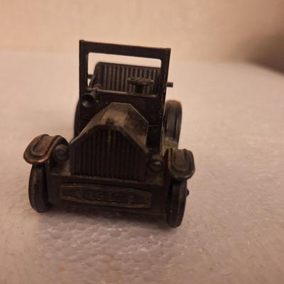 metal car shaped pencil sharpener