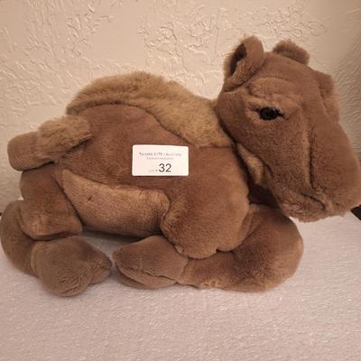 plush camel- large