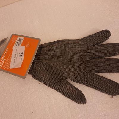 cut resistant glove