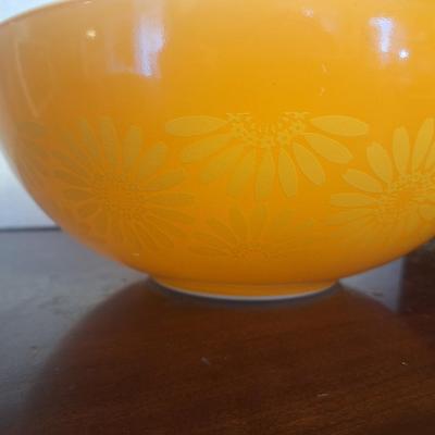 vintage pyrex mixing bowl 4 sq #444 Orange yellow sunflower daisy cinderella bowl