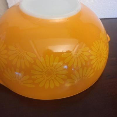 vintage pyrex mixing bowl 4 sq #444 Orange yellow sunflower daisy cinderella bowl