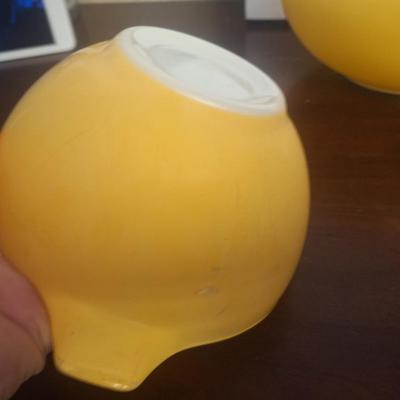 2 yellow pyrex cinderella mixing bowls see all photos