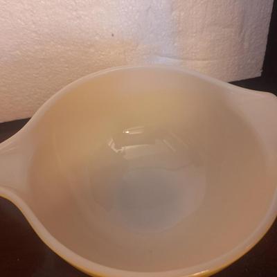 2 yellow pyrex cinderella mixing bowls see all photos