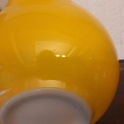 2 yellow pyrex cinderella mixing bowls see all photos