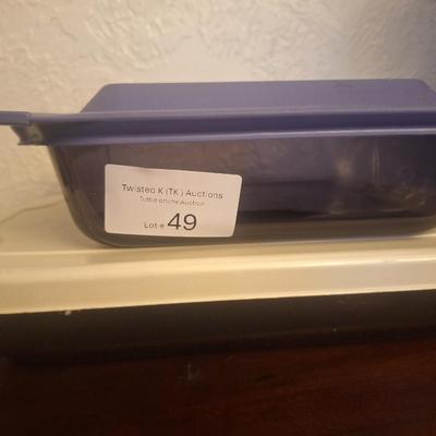 casserole dishes with lids