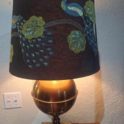lamp with peakcock applique on shade