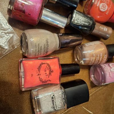 nail polish