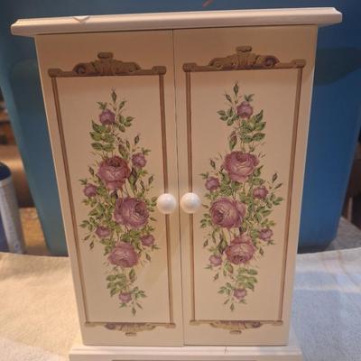 jewelry box