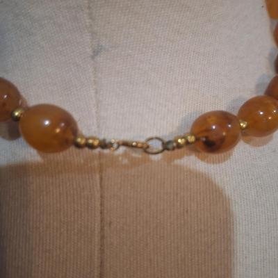vintage beaded necklace