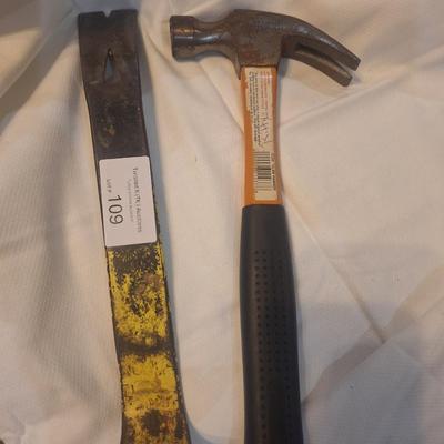 hammer and nail puller