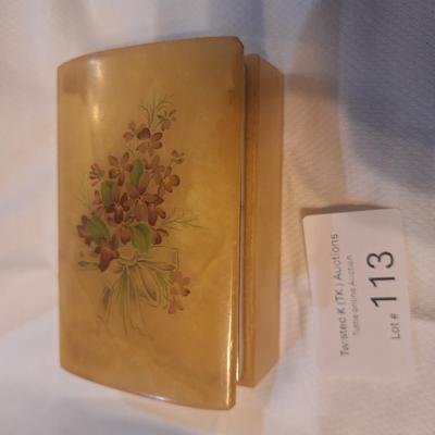Alabaster trinket box