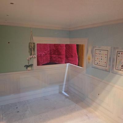 Rainbow house doll house and a few dolls see photos