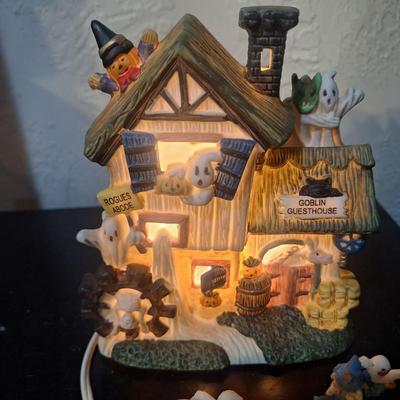 halloween lighted house