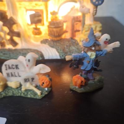 halloween lighted house