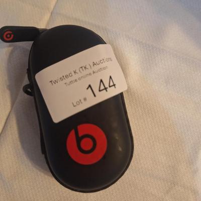 beats earphones (corded)