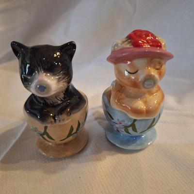kissing cats salt and pepper shakers