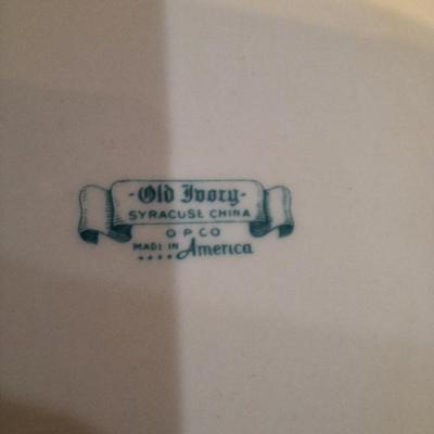 Old Ivory Syracuse China large plate or small platter
