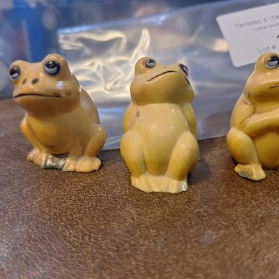 frog figurines, larger than a miniatures but still small