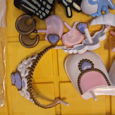 Halloween Mr and mrs Potato head pieces