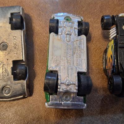 vintage hot wheels or other pocket cars