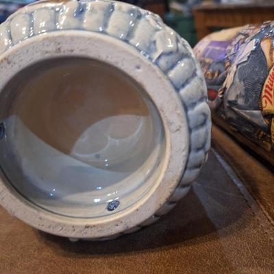 decorative mugs or bottles