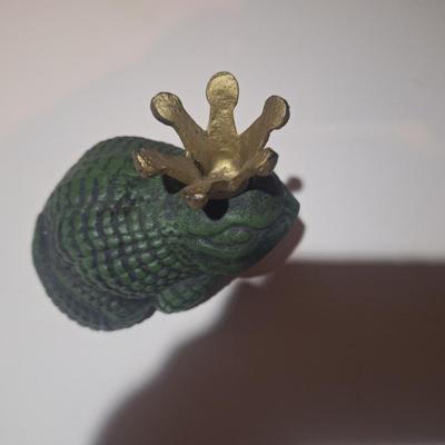cast iron frog prince